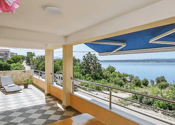 Apartamento 3 Bedroom Cozy In Maslenica